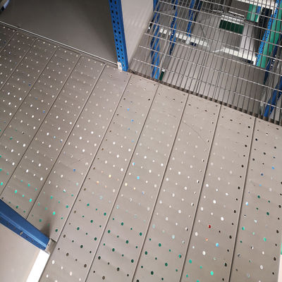 Plataformas de acero y bastidores de piso de mezzanine para almacenamiento en almacenes